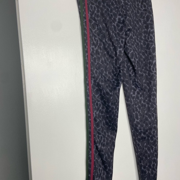 THE UPSIDE Snow Leopard Drawstring Leggings Small - Picture 7 of 9